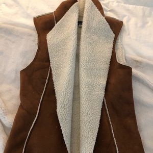 Suede fleece vest